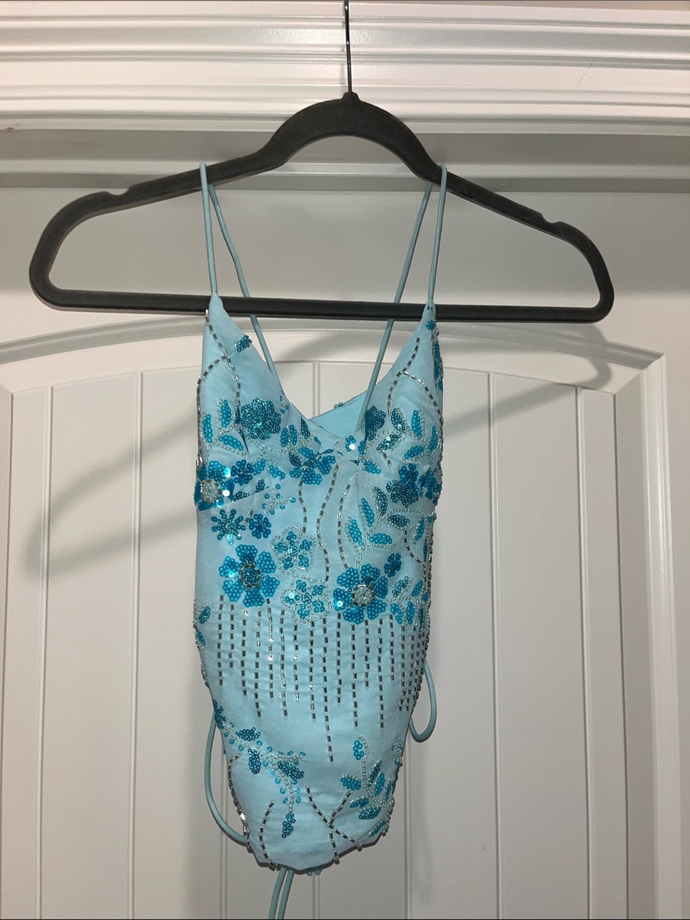 Source Unknown Light Aqua Sequin Floral Cami Crop Top